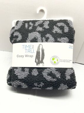 Time and Tru Plush Leopard Print Wrap - Charcoal & Light Gray